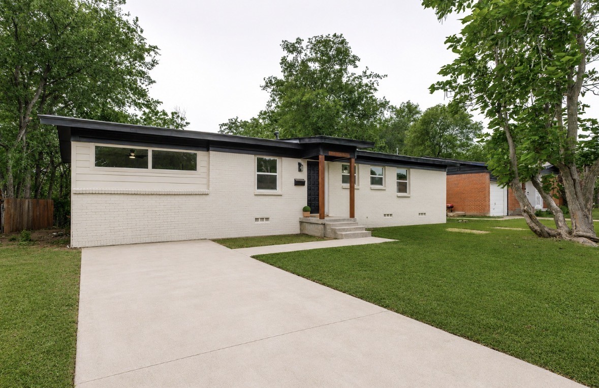 5325 Conroy Street Fort Worth TX 76134