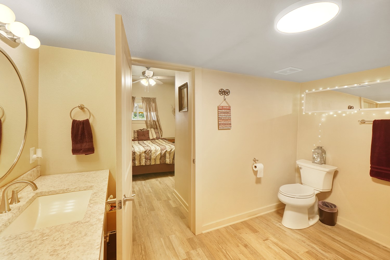 207 N Oneil Street Alvord TX 76225