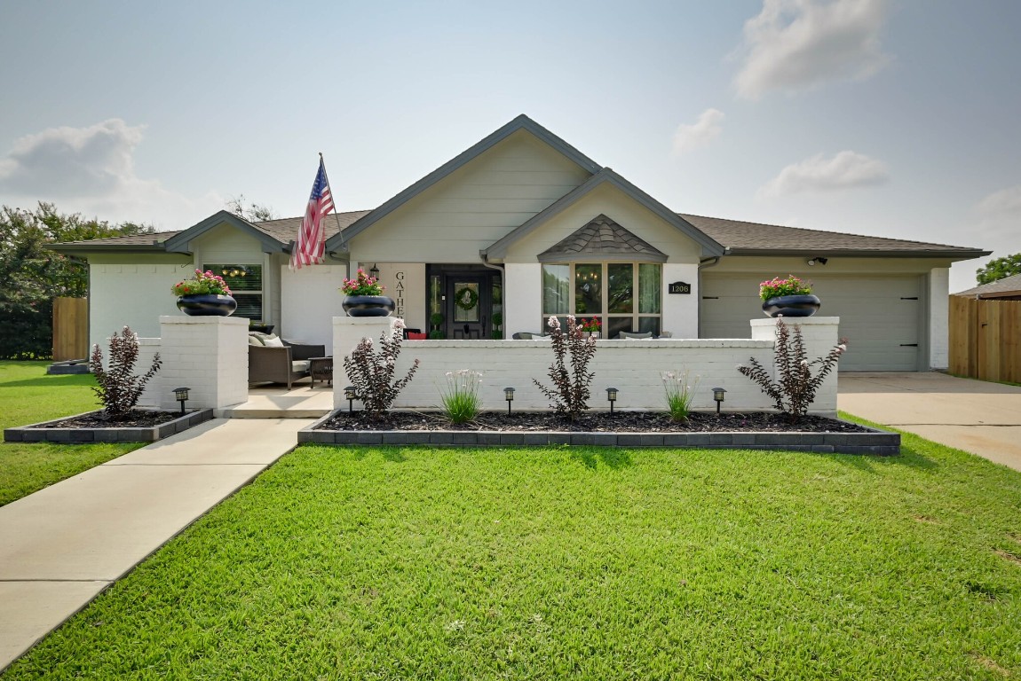 1208 Clubhouse Drive Mansfield TX 76063