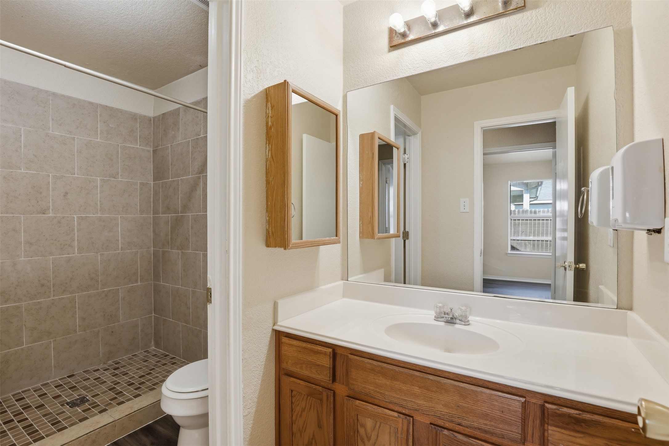 1452 Pine Lane Fort Worth TX 76140