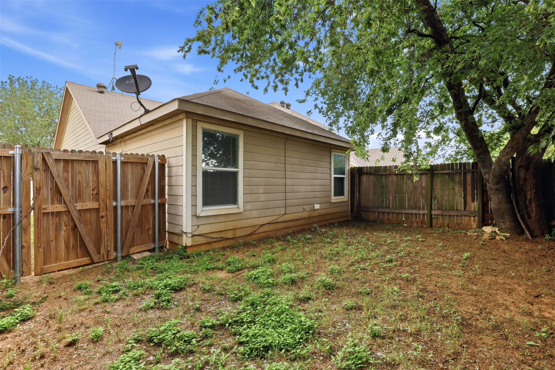 1452 Pine Lane Fort Worth TX 76140