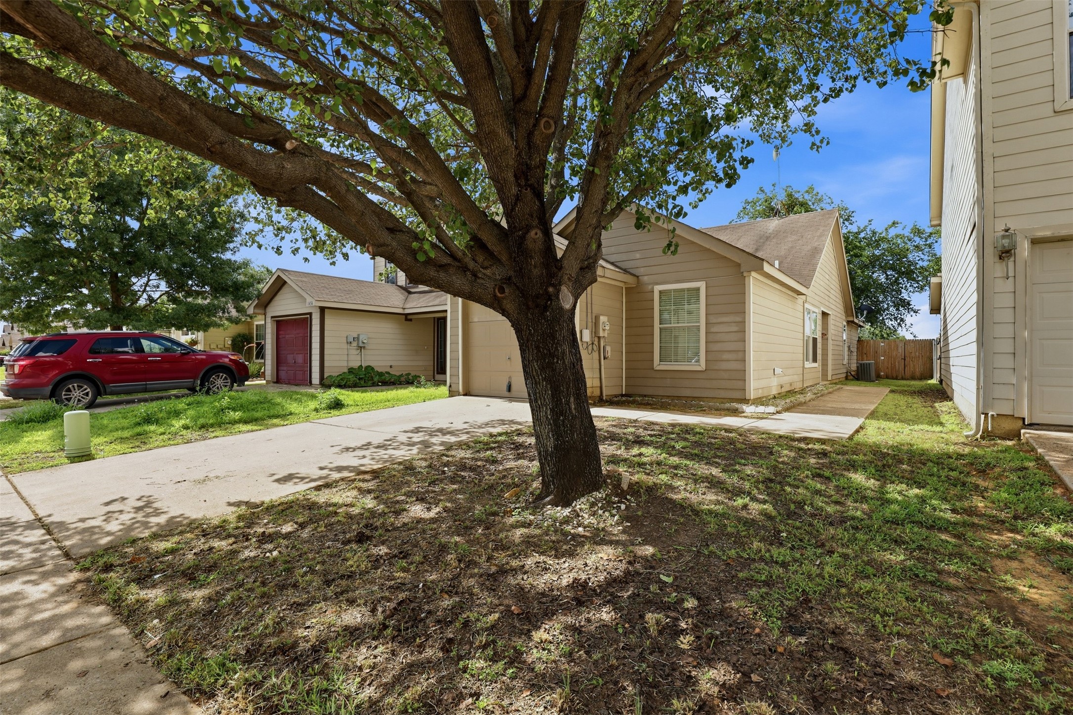 1452 Pine Lane Fort Worth TX 76140