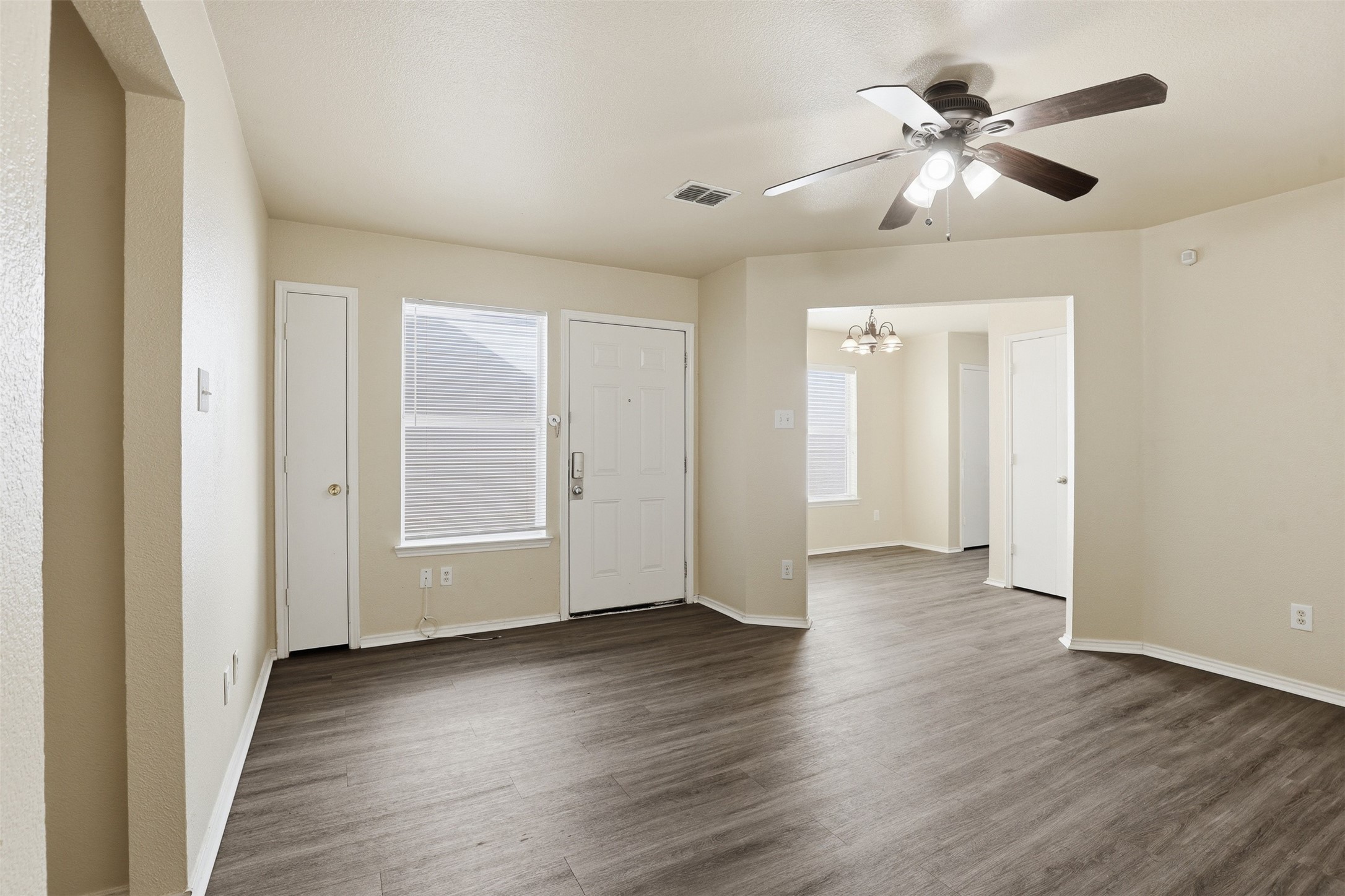 1452 Pine Lane Fort Worth TX 76140