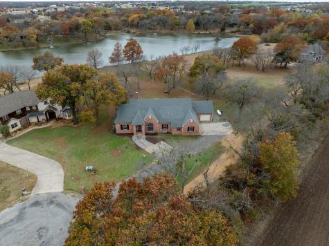 370 Pecan Crossing Court Gunter TX 75058