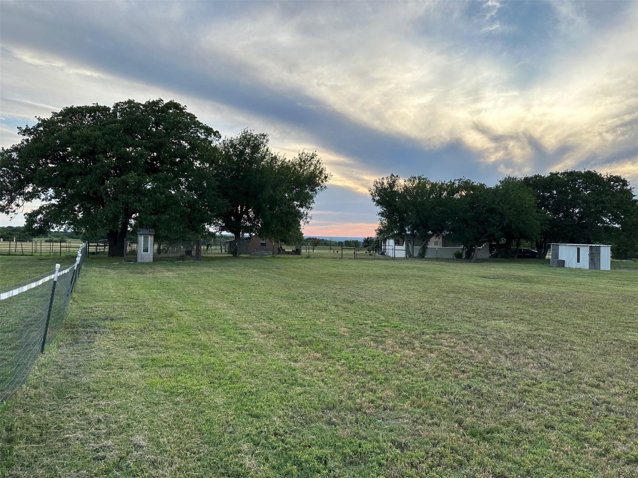 2901 Wind Mill Court Tolar TX 76476
