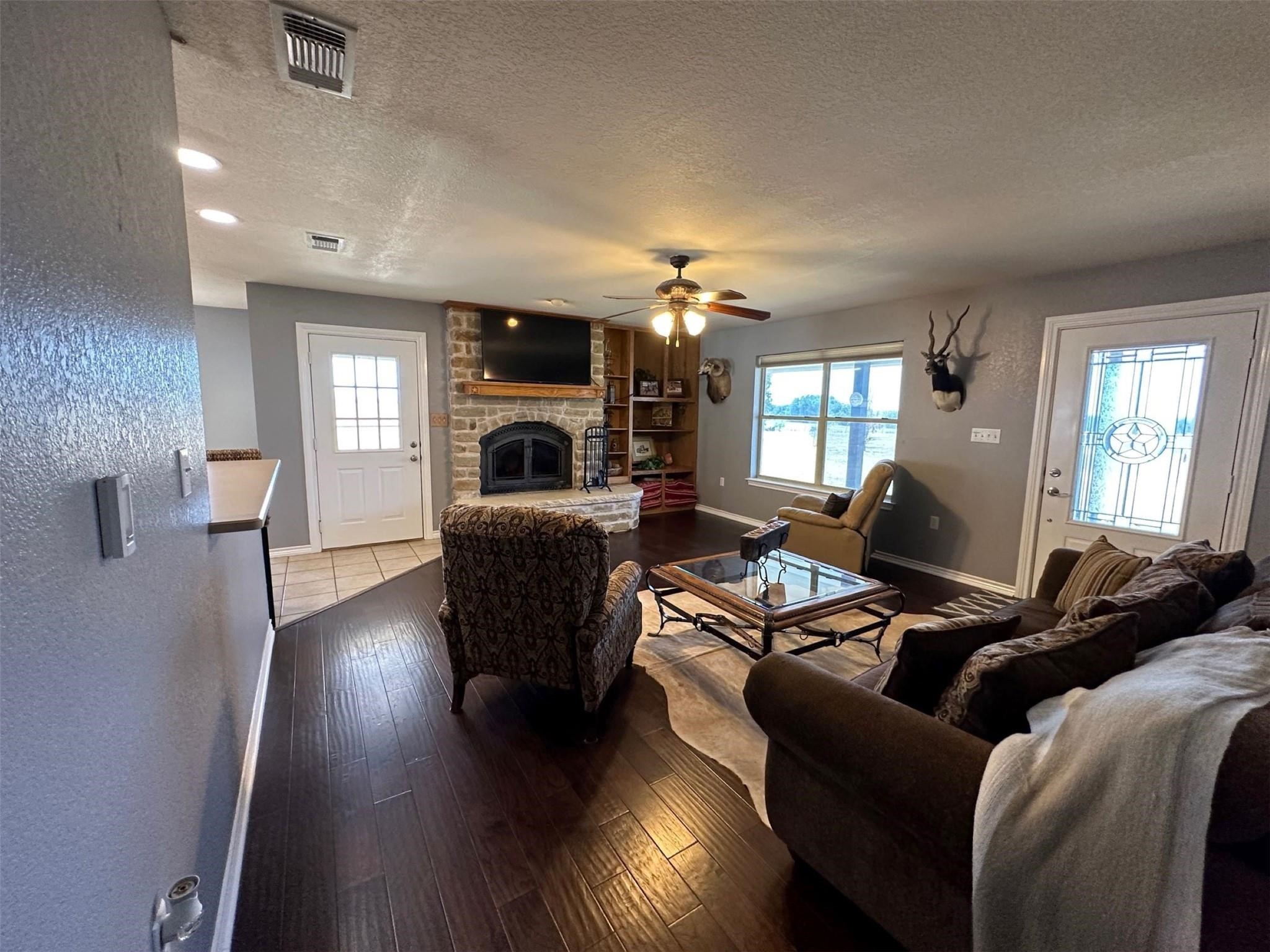 2901 Wind Mill Court Tolar TX 76476