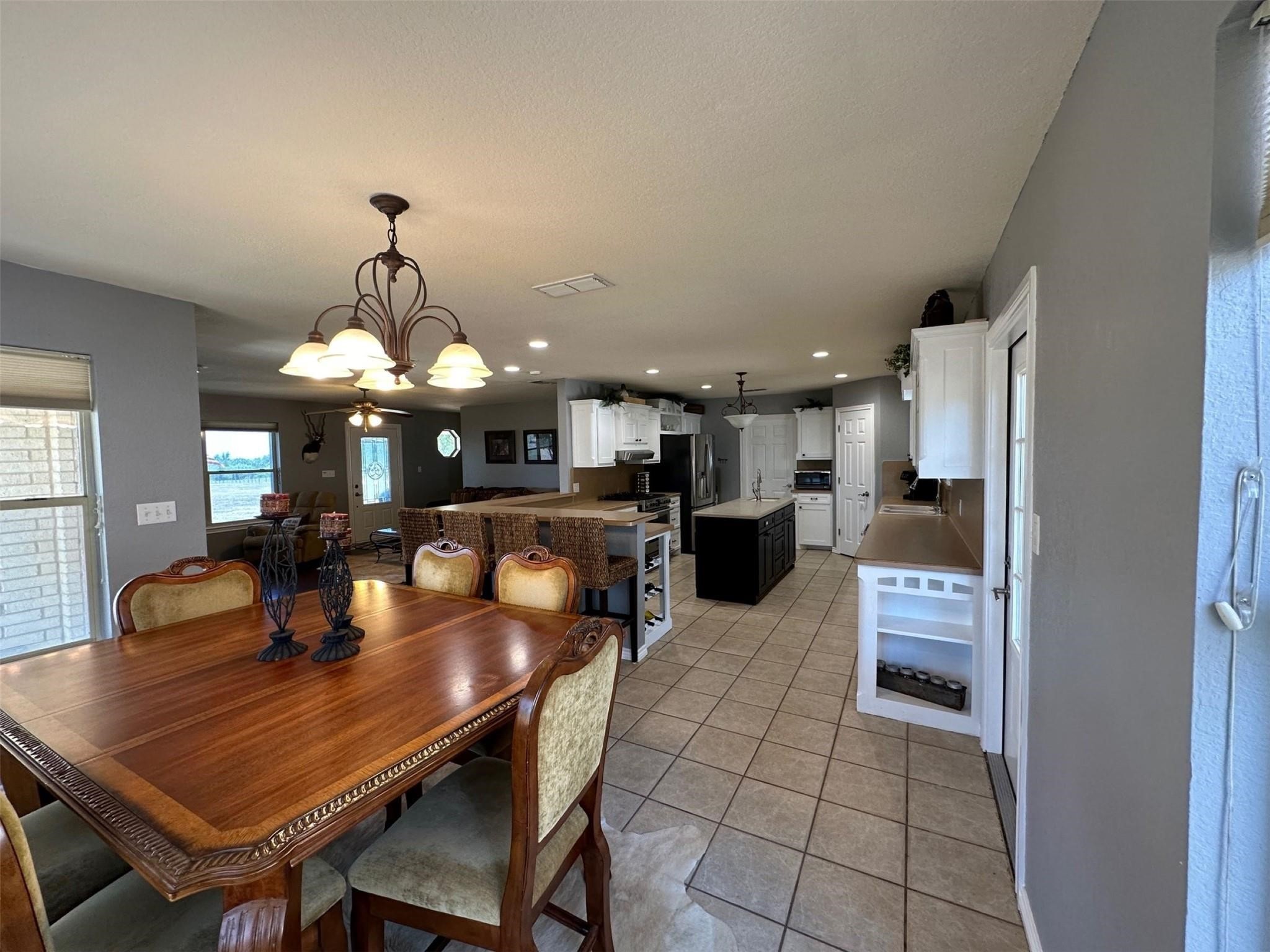 2901 Wind Mill Court Tolar TX 76476