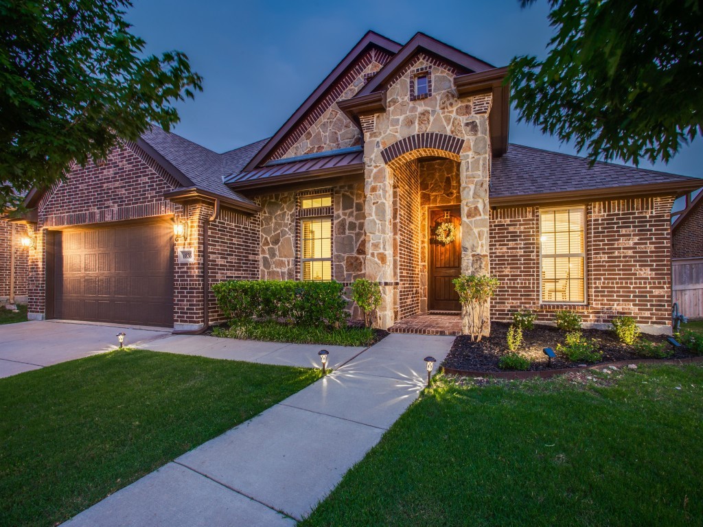 6836 San Luis Trail Fort Worth TX 76131