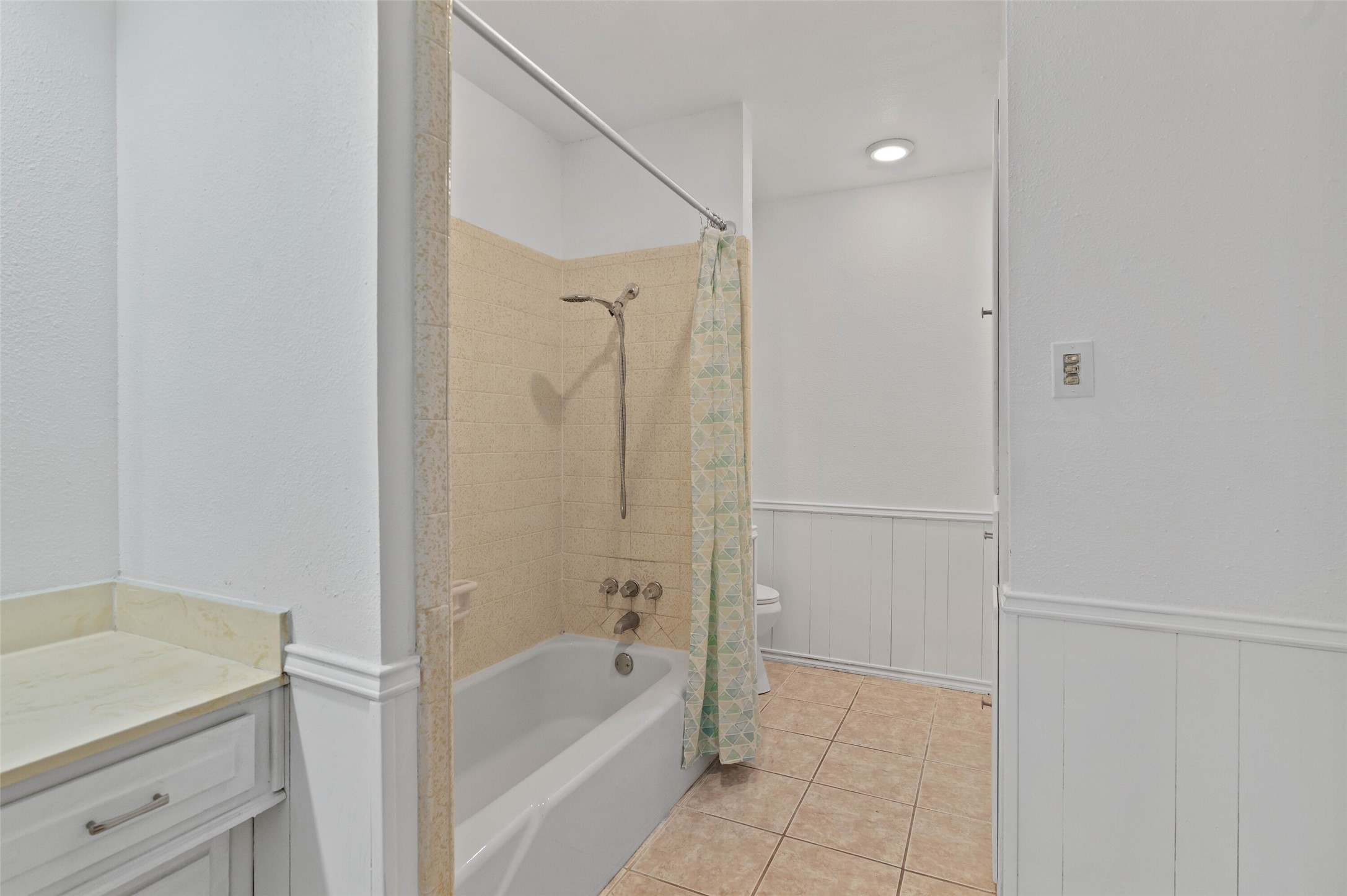 2005 Prince John Drive Grand Prairie TX 75050
