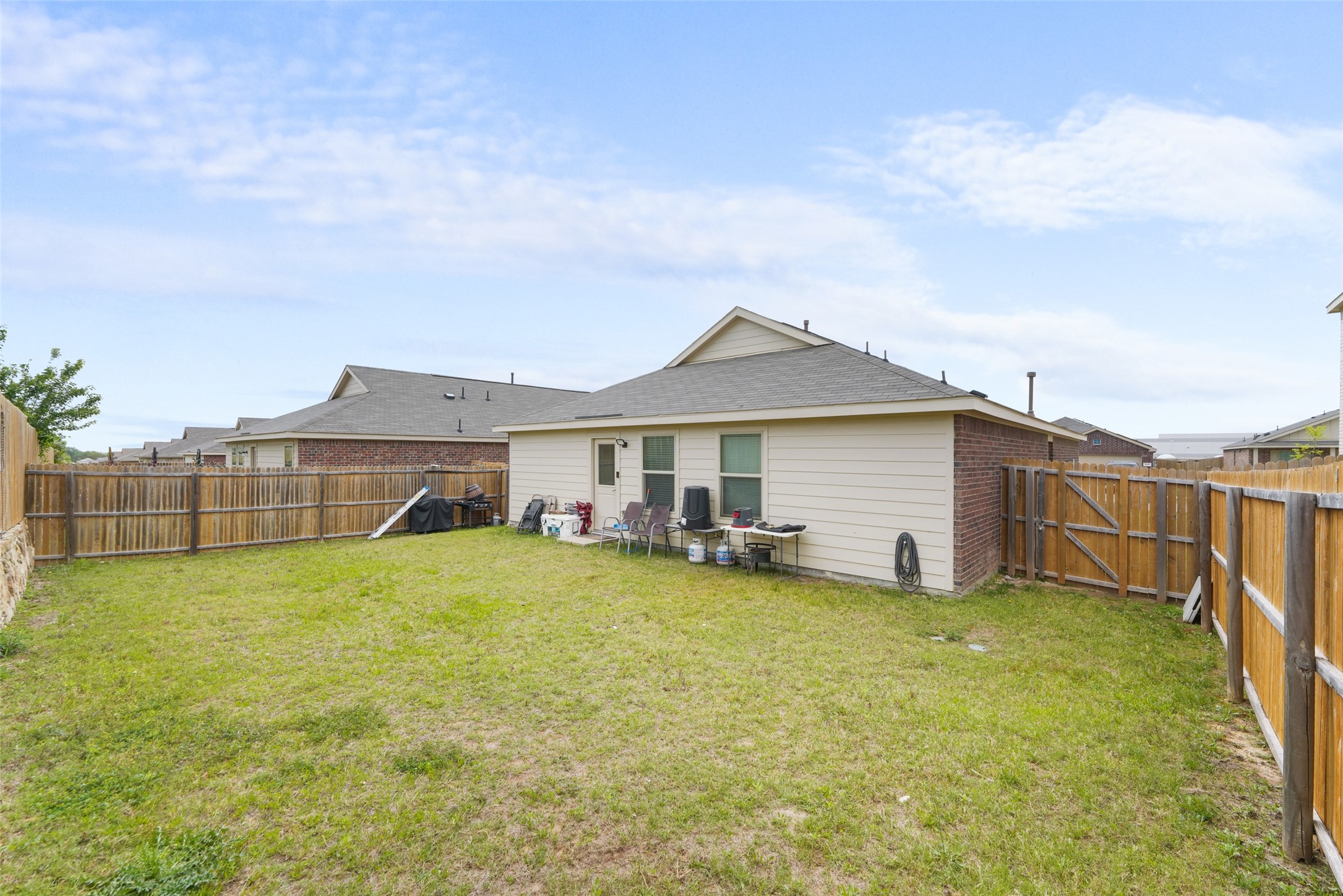 1005 Crestview Drive Hutchins TX 75141