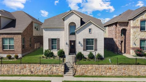 5418 Riverwalk Parkway Garland TX 75040