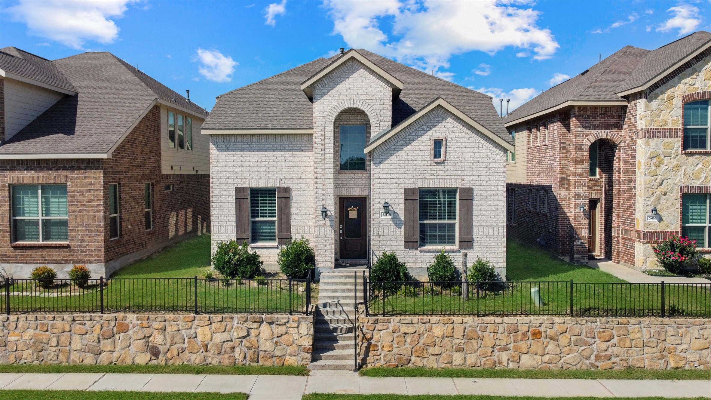 5418 Riverwalk Parkway Garland TX 75040