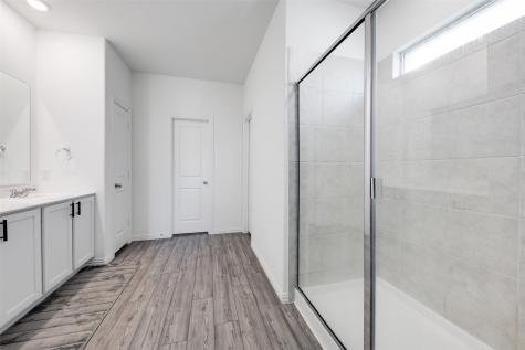 5418 Riverwalk Parkway Garland TX 75040