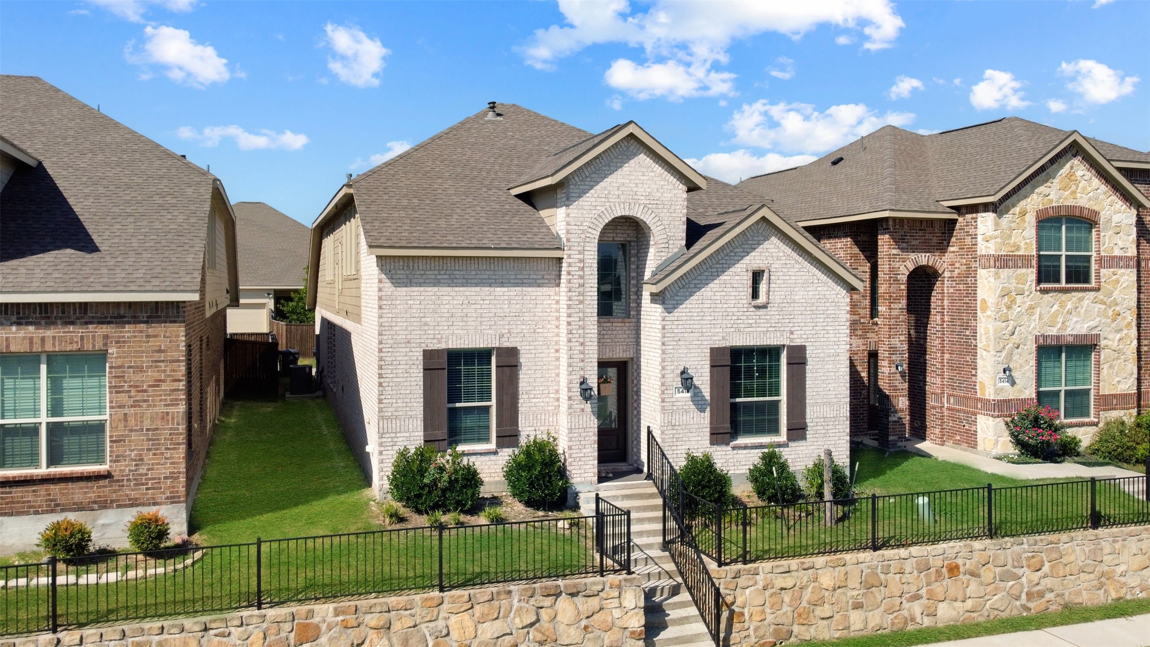 5418 Riverwalk Parkway Garland TX 75040