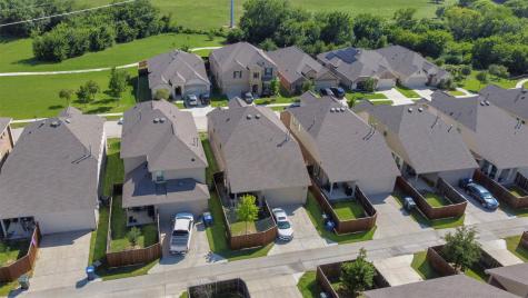 5418 Riverwalk Parkway Garland TX 75040