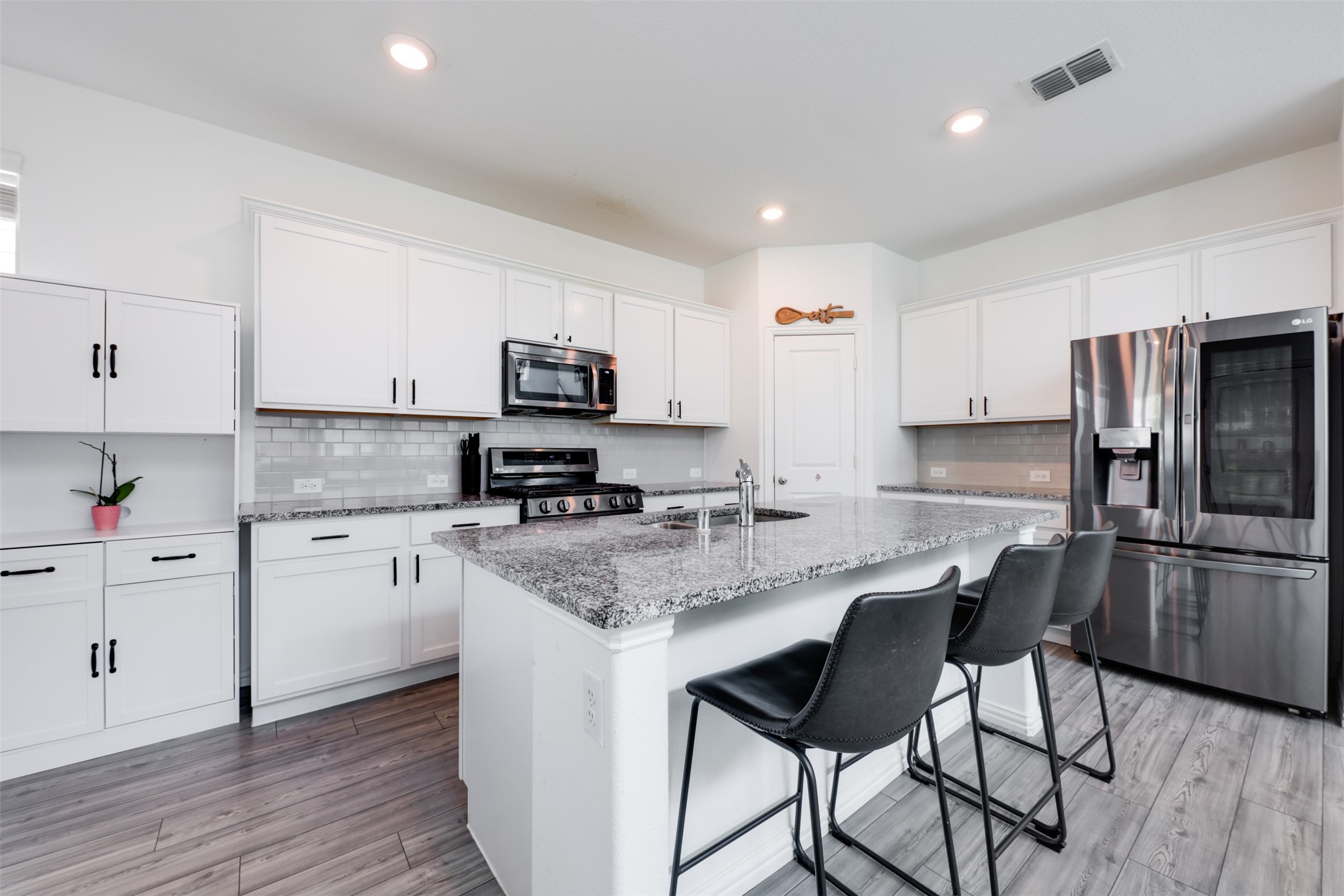 5418 Riverwalk Parkway Garland TX 75040