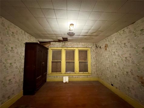 807 N Marable Street West TX 76691