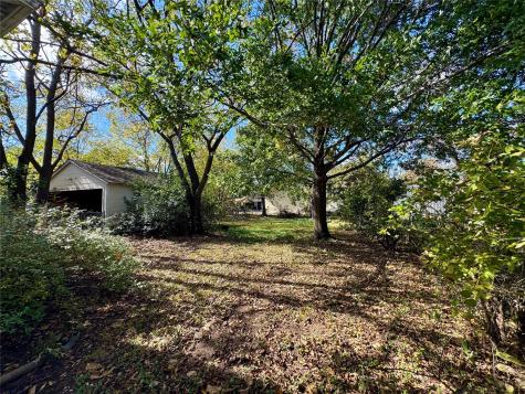 807 N Marable Street West TX 76691