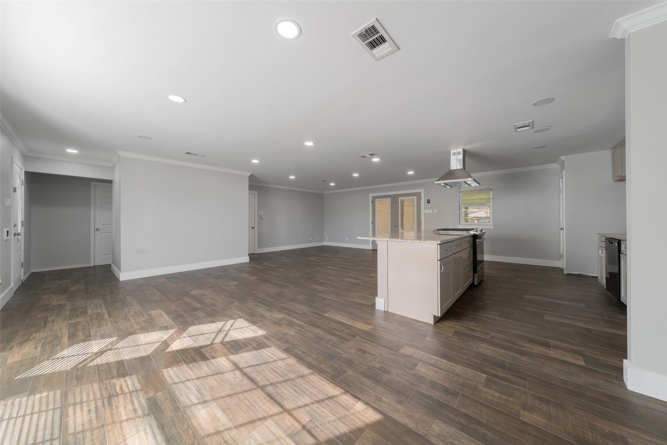 8461 Hunnicut Road Dallas TX 75228