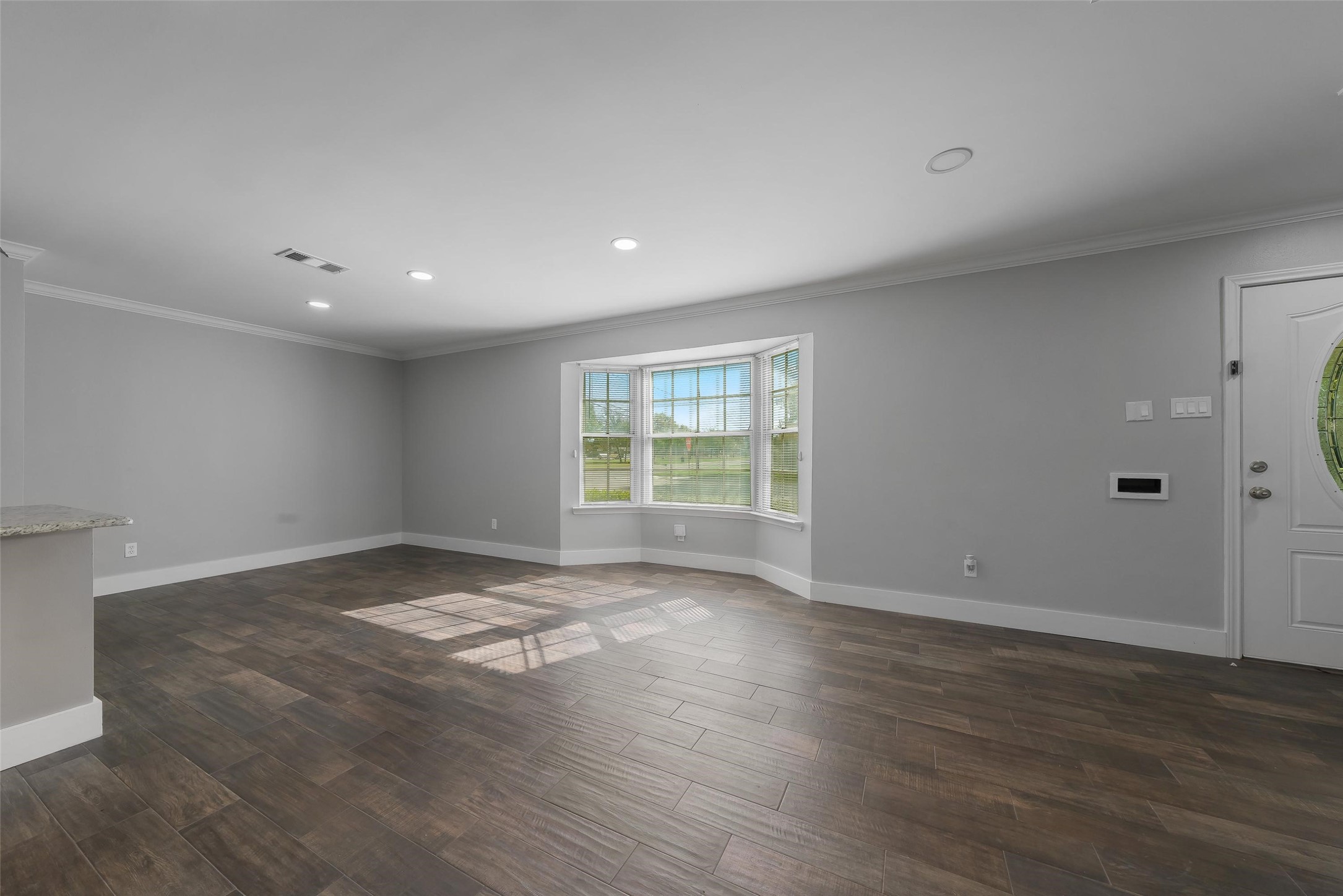 8461 Hunnicut Road Dallas TX 75228