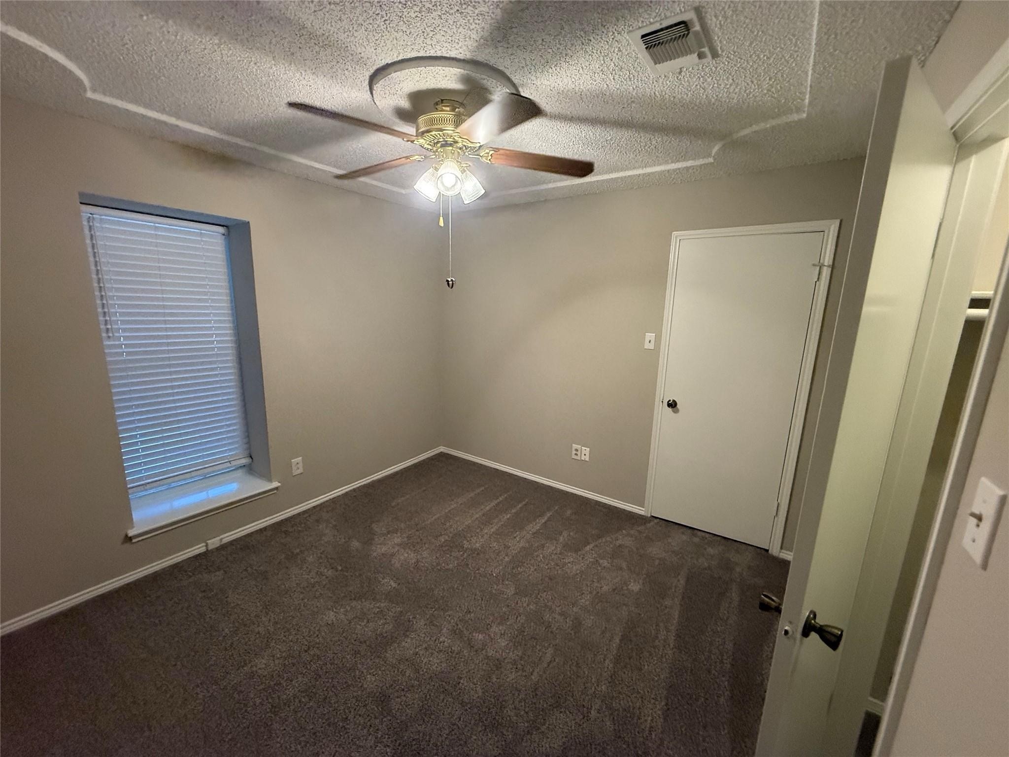 817 Lynne Lane Burleson TX 76028