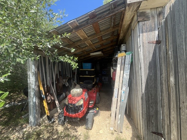 707 County Road 426 Purmela TX 76566