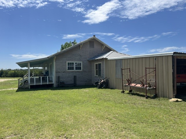 707 County Road 426 Purmela TX 76566