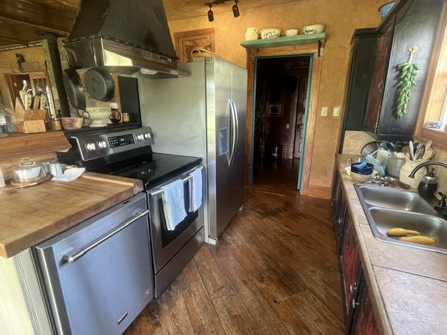707 County Road 426 Purmela TX 76566