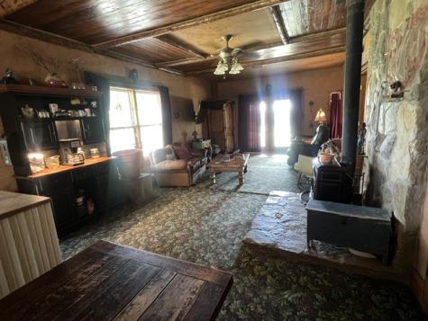 707 County Road 426 Purmela TX 76566