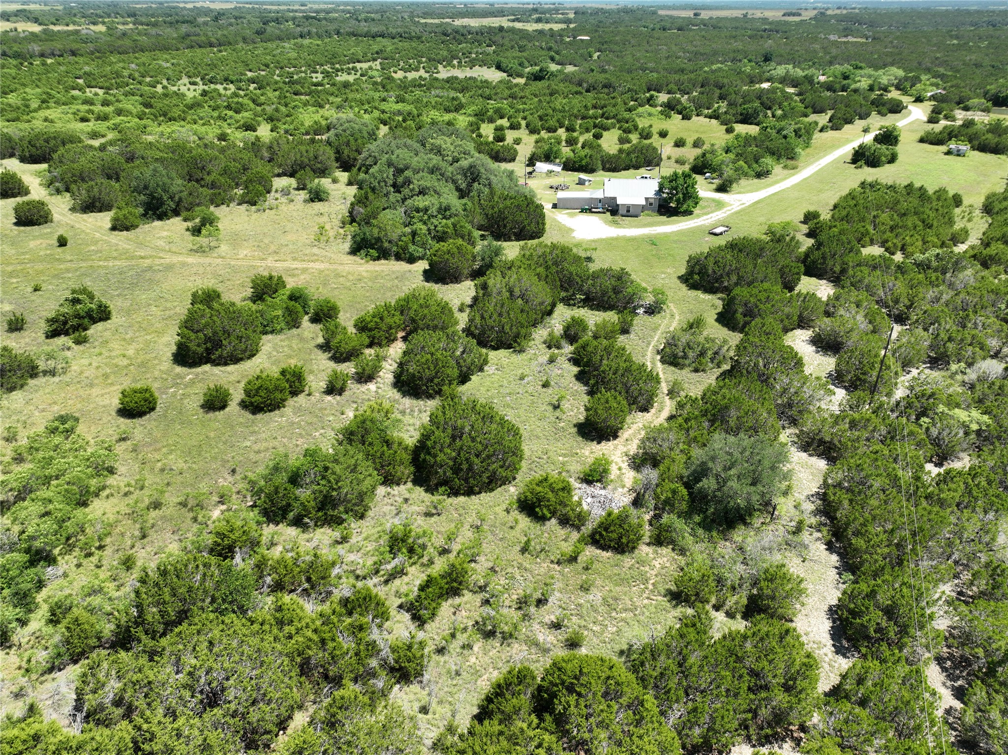 707 County Road 426 Purmela TX 76566
