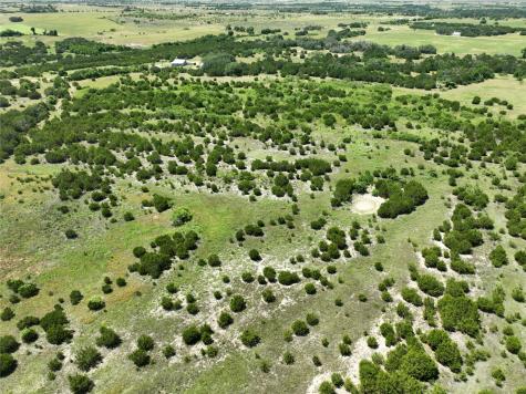 707 County Road 426 Purmela TX 76566