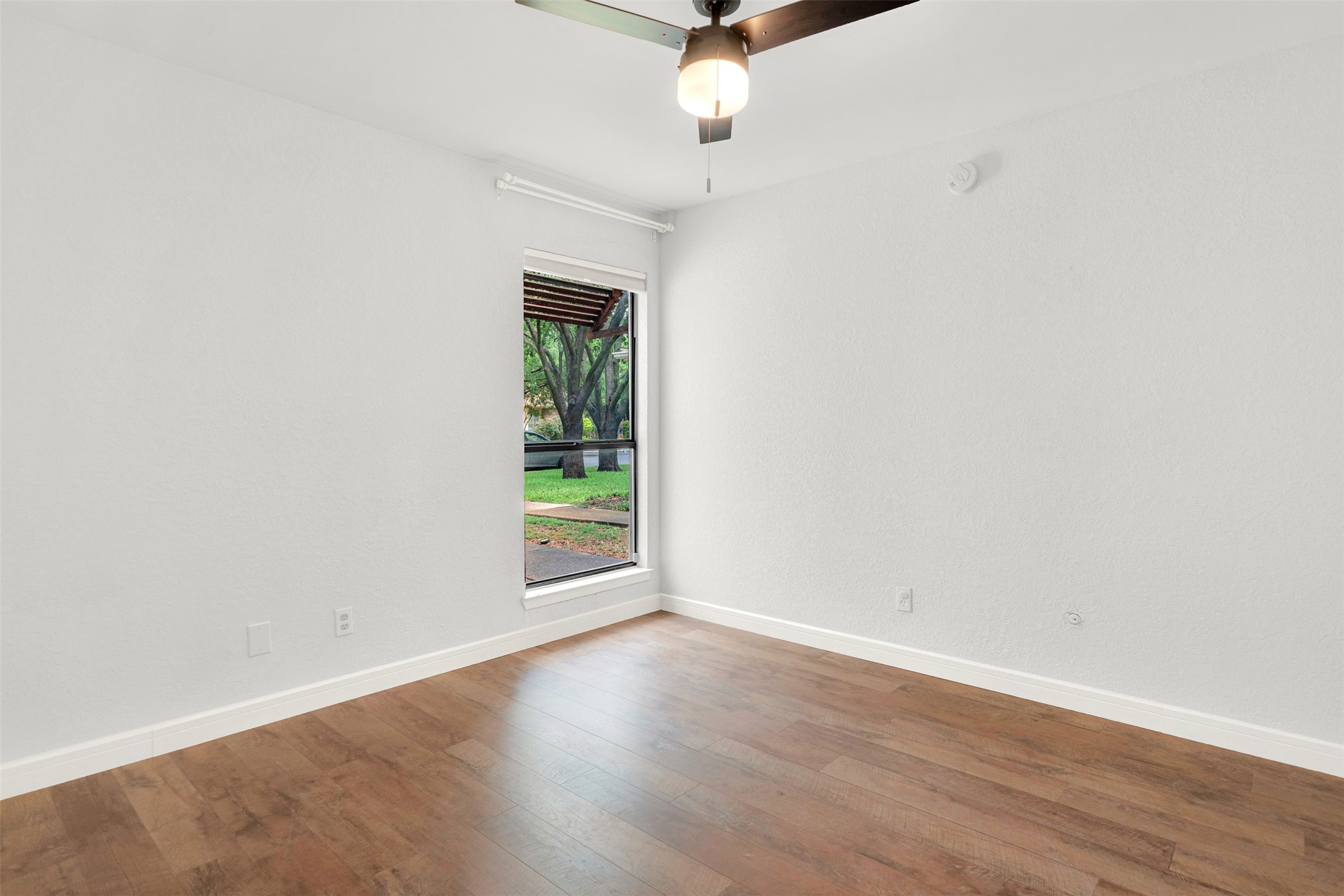 3048 Airhaven Street Dallas TX 75229