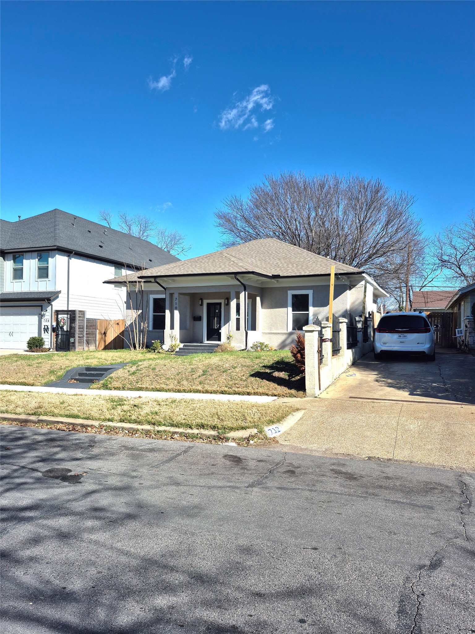 710 S Glasgow Drive Dallas TX 75223