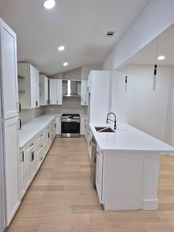 710 S Glasgow Drive Dallas TX 75223