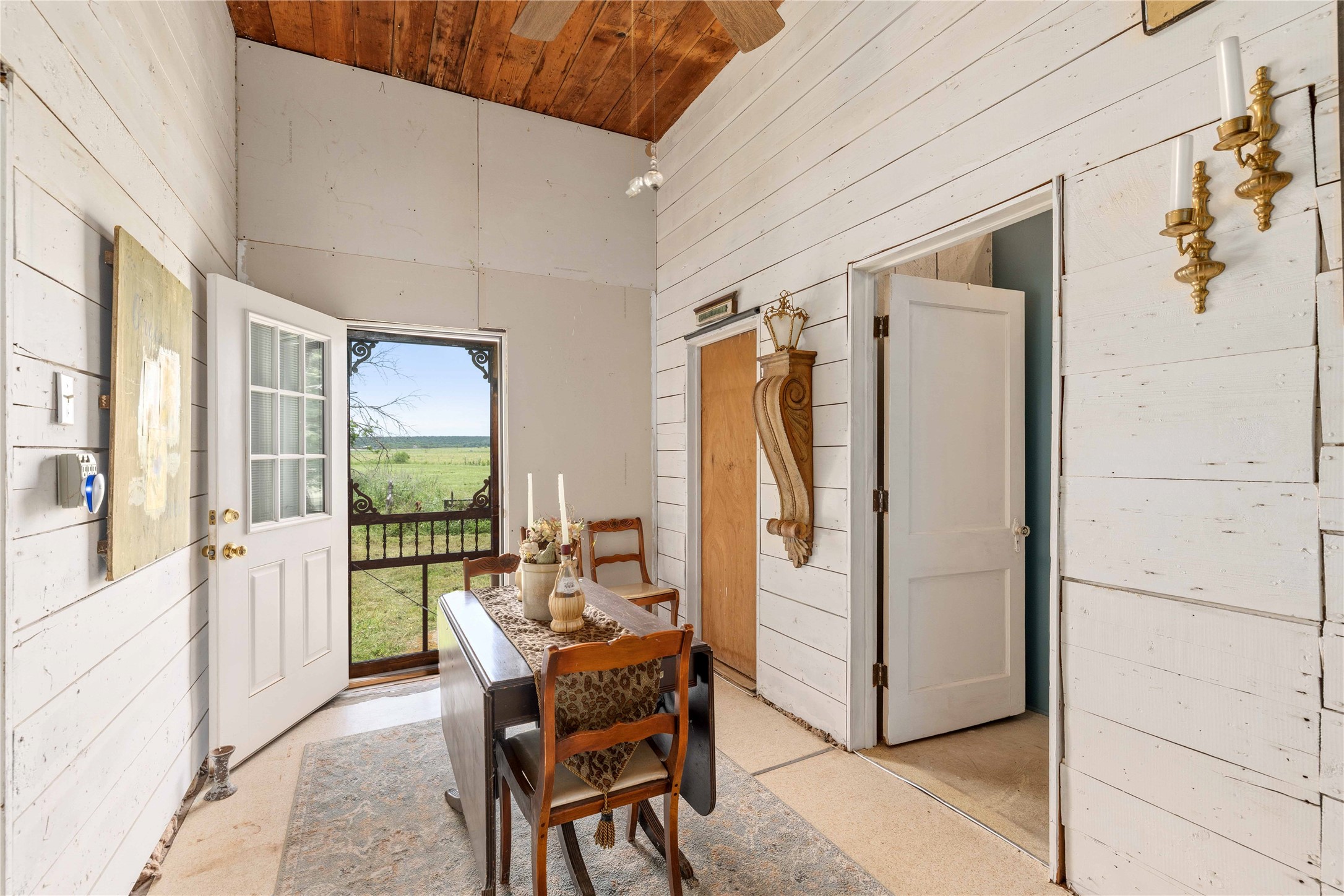 5835 Fm 1480 San Saba TX 76877