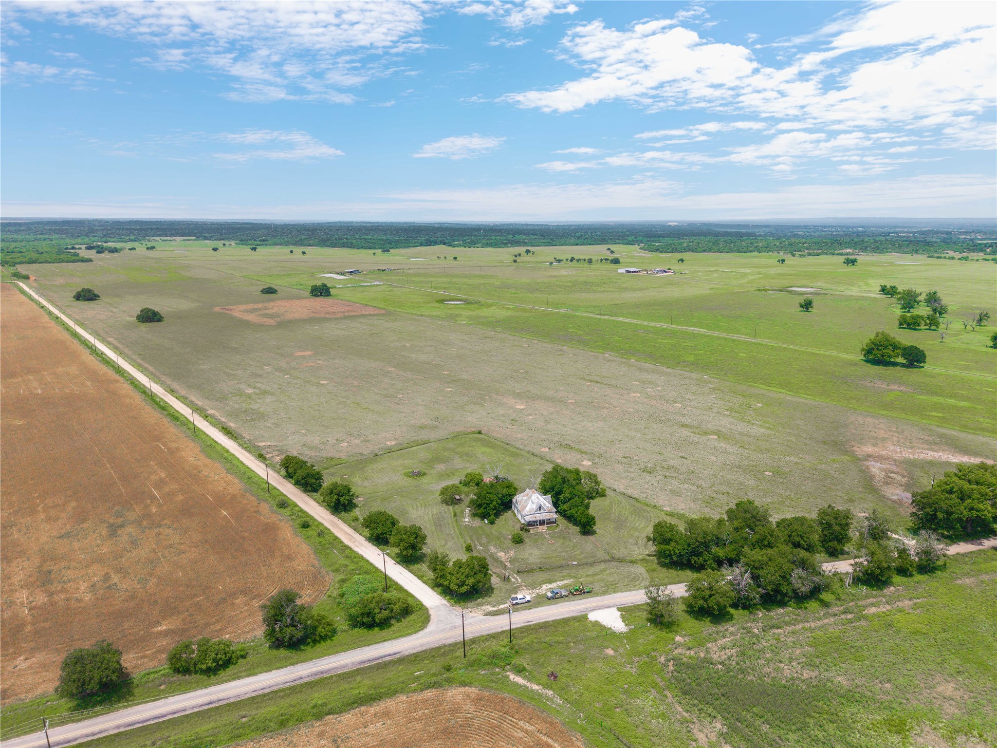 5835 Fm 1480 San Saba TX 76877