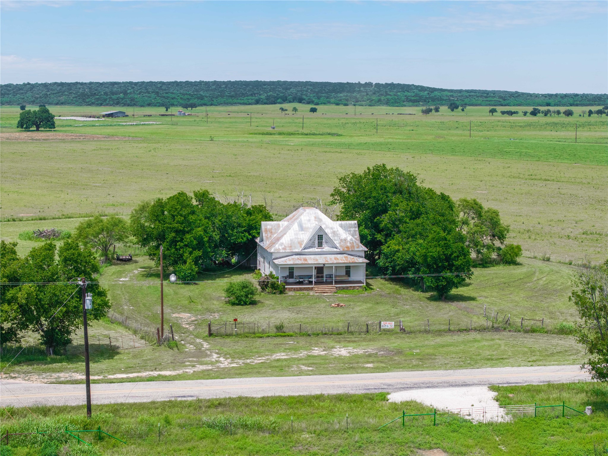 5835 Fm 1480 San Saba TX 76877