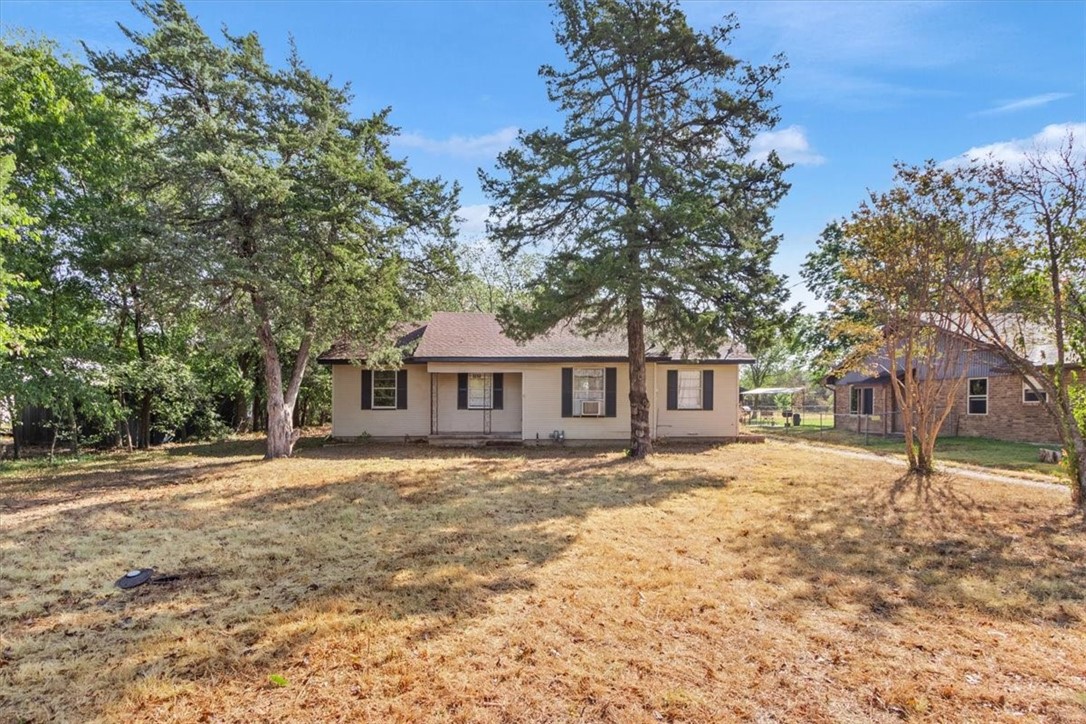 107 Hilltop Street Riesel TX 76682