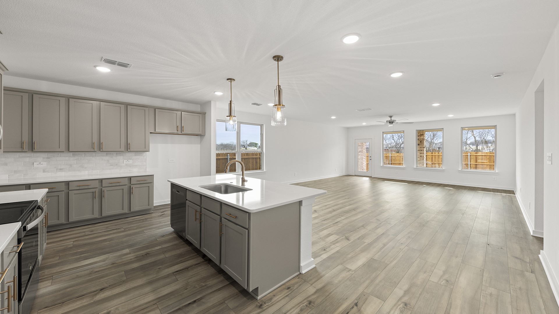 2401 Rams Horn Drive Waxahachie TX 75167