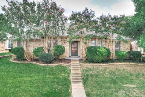 1712 Saint James Drive Carrollton TX 75007