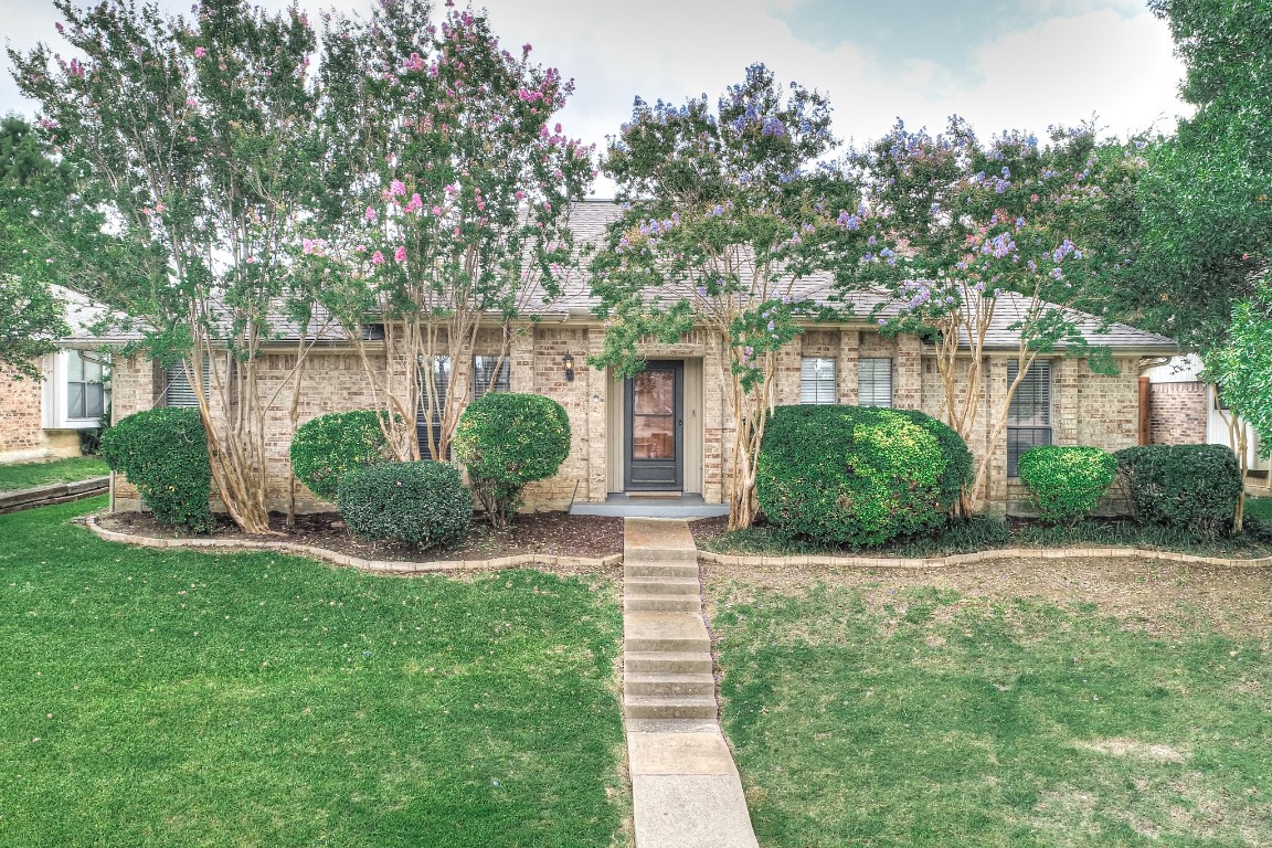 1712 Saint James Drive Carrollton TX 75007