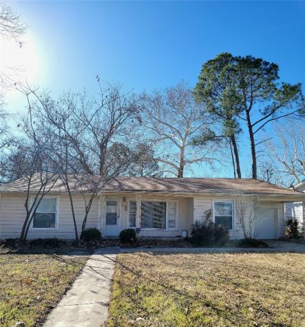 1611 N Buffalo Avenue Cleburne TX 76033