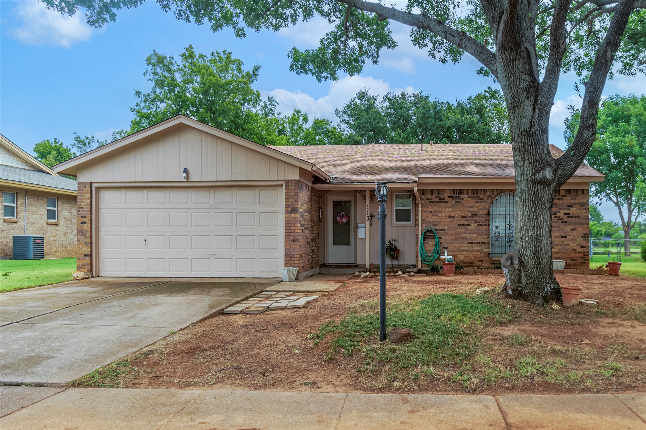 113 Chapman Street Crowley TX 76036
