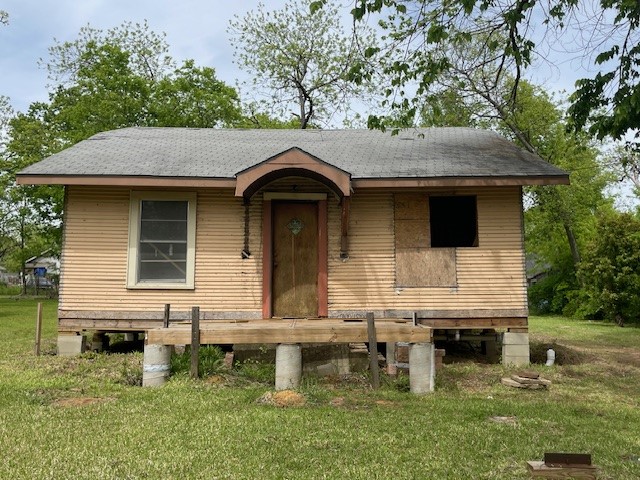 515 E Murray Street Denison TX 75021