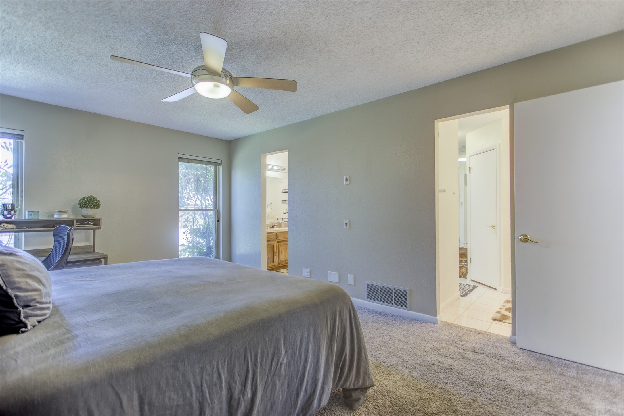 9901 Ivy Leaf Lane Fort Worth TX 76108