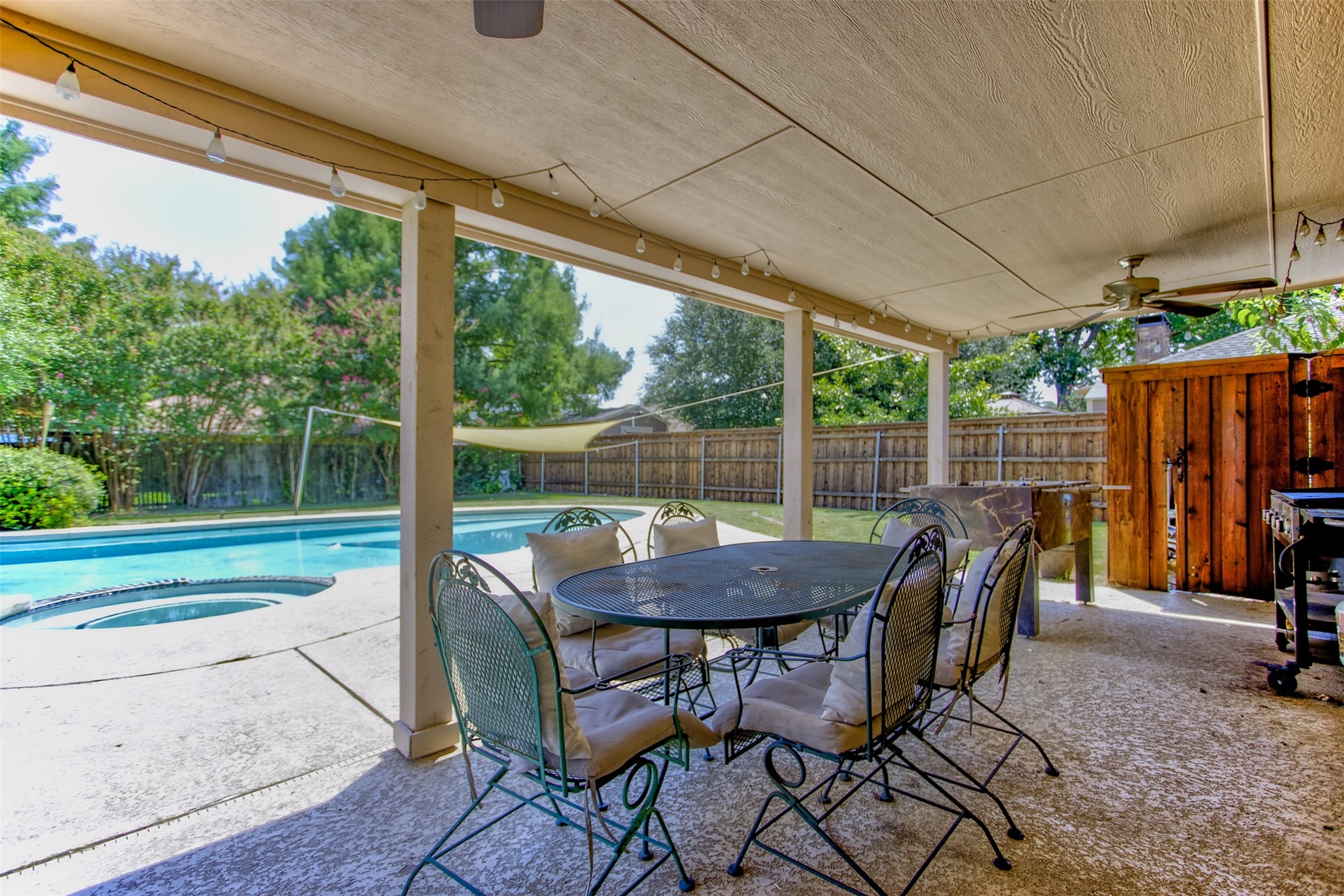 9901 Ivy Leaf Lane Fort Worth TX 76108