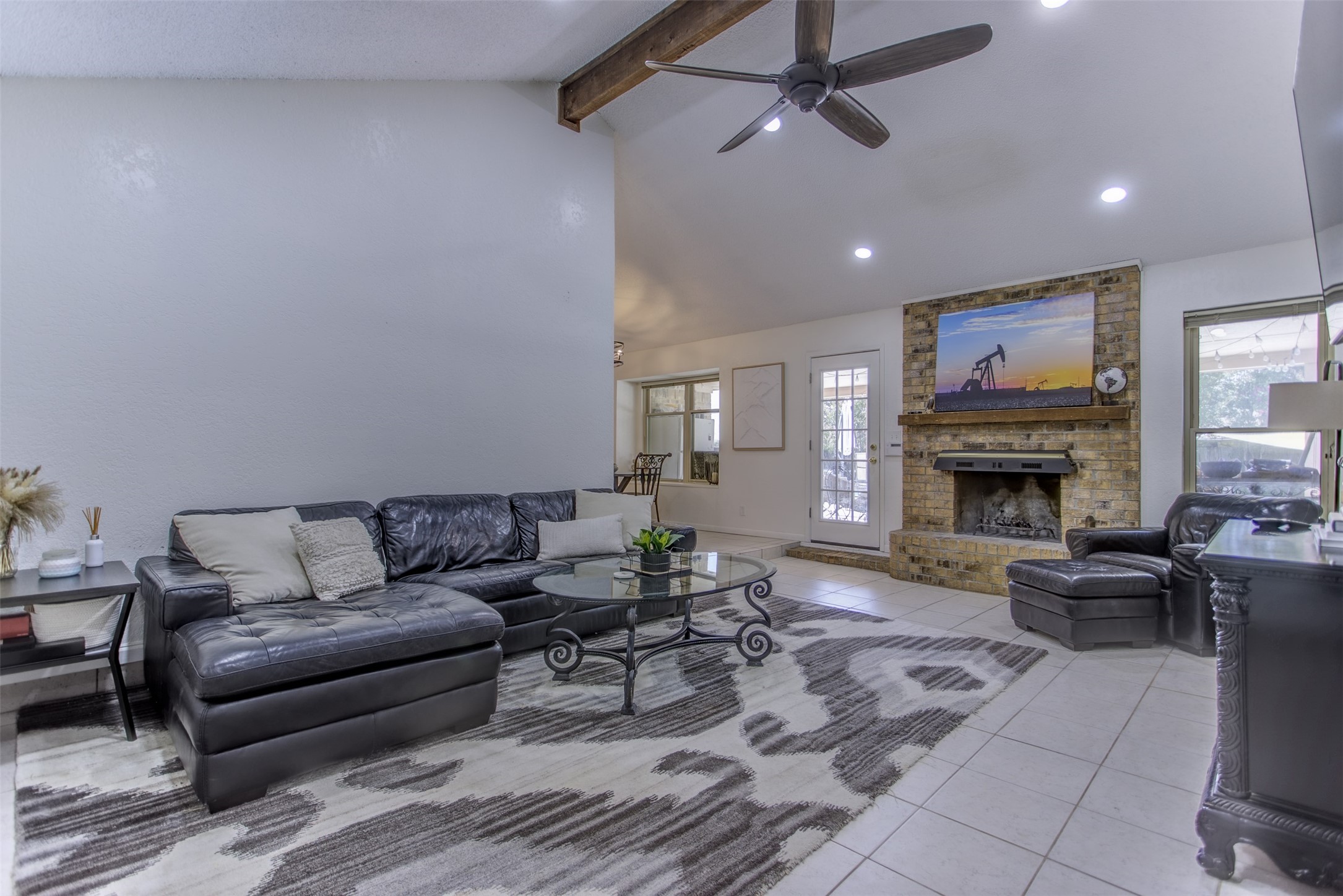 9901 Ivy Leaf Lane Fort Worth TX 76108
