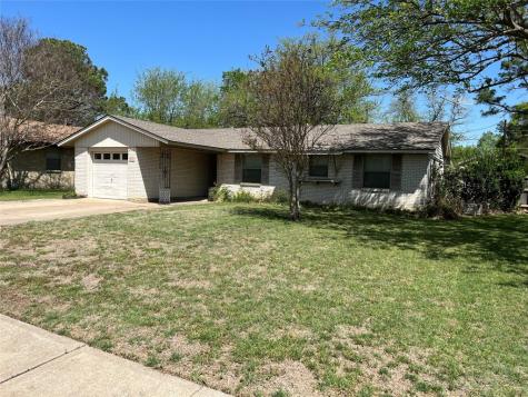 619 Northside Avenue Lewisville TX 75057