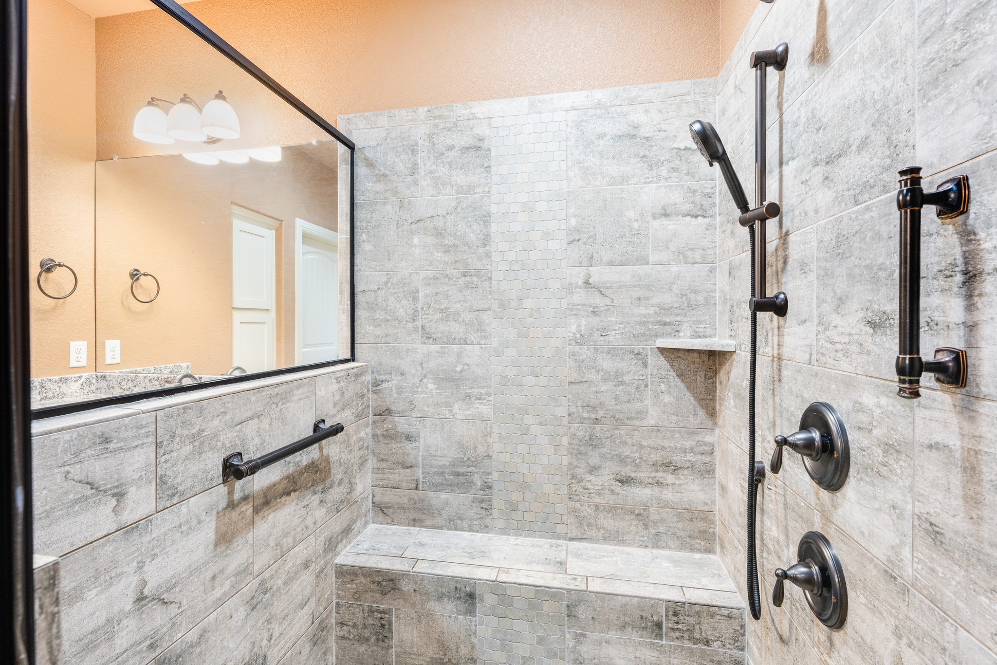 3414 Fountain Way Granbury TX 76049