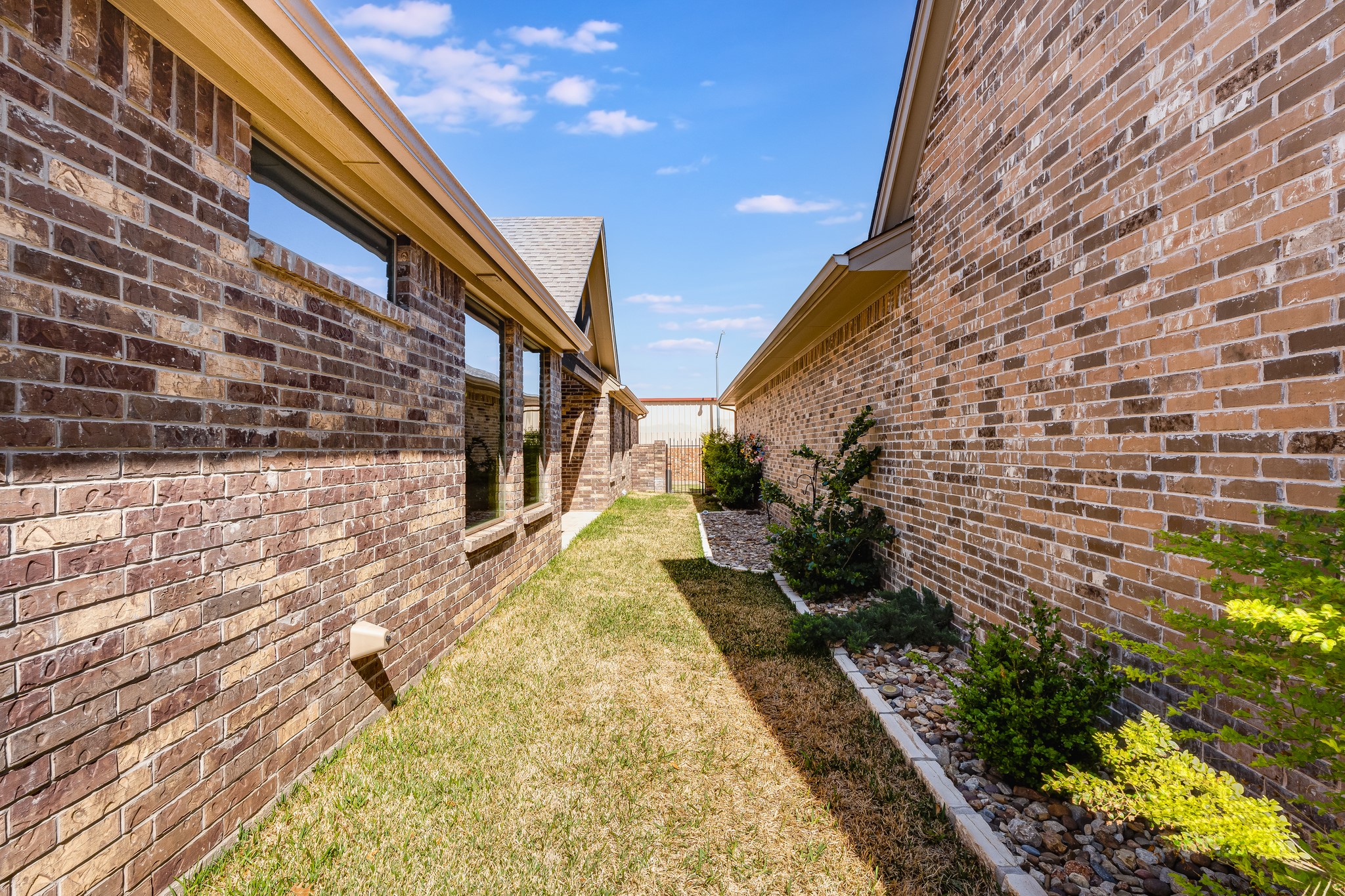 3414 Fountain Way Granbury TX 76049